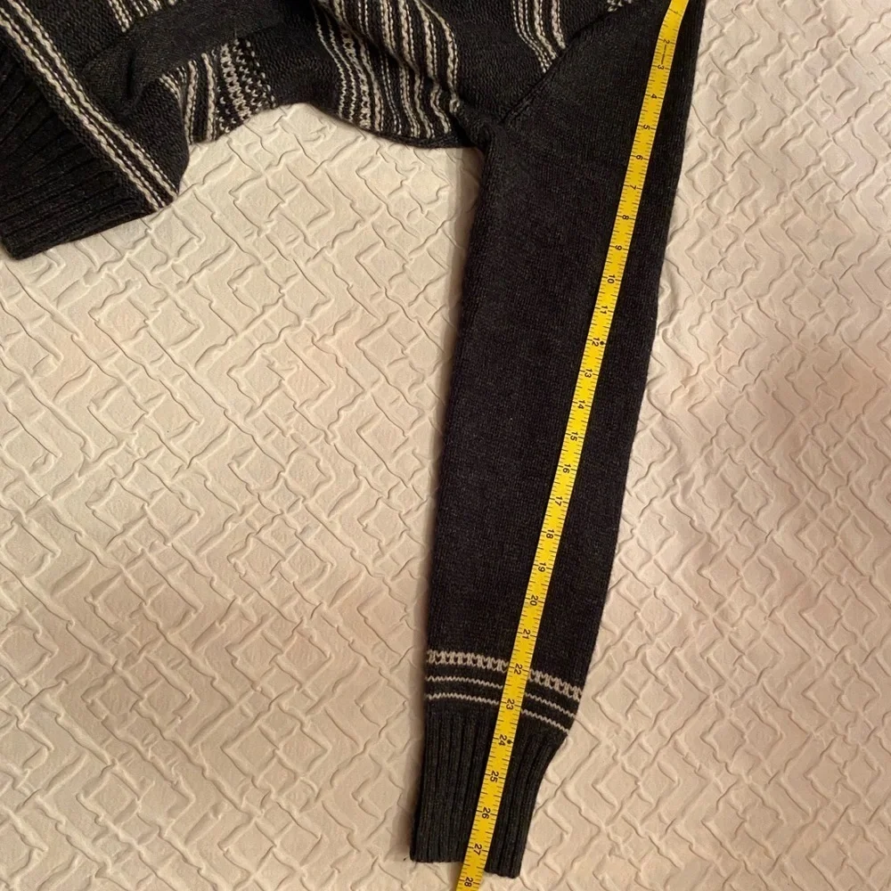 Banana Republic Heritage Collection Mens Cardigan Gray White Large